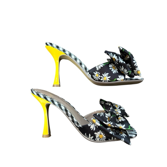 Women's Betsey Johnson Daisy Gingham Bow Heels Black White Yellow 8M - Picture 5 of 9